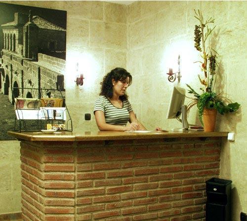 Palacio Antigua Audiencia Ciudad-Rodrigo Interior foto